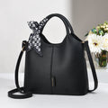 Fashionable Ladies Handbag Oryntix